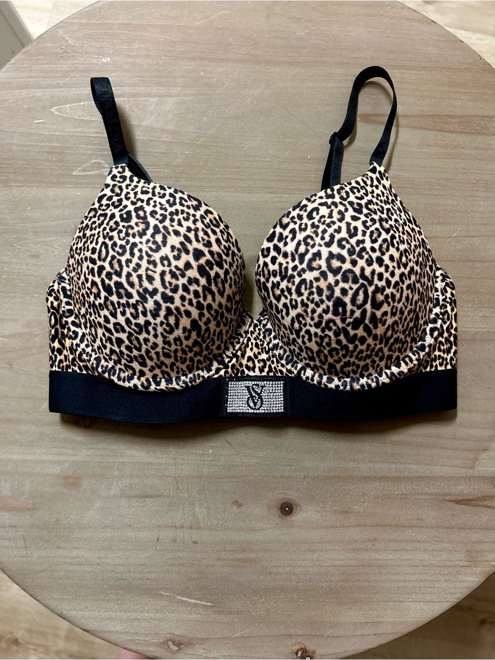 Victoria’s Secret Leopard Print Push-up T-shirt Bra